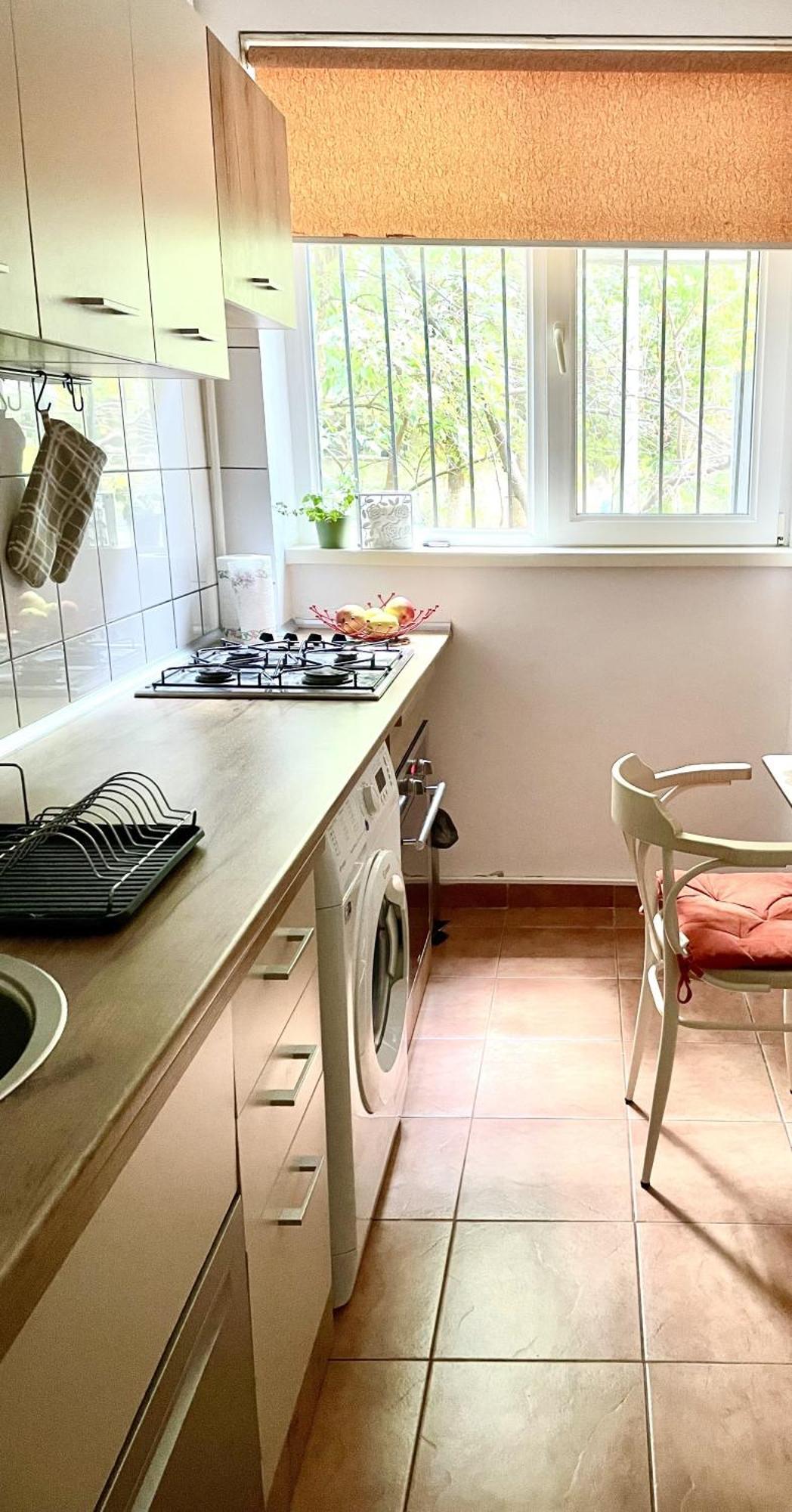 Cozy And Clean Apartment, Near National Arena บูคาเรสต์ ภายนอก รูปภาพ